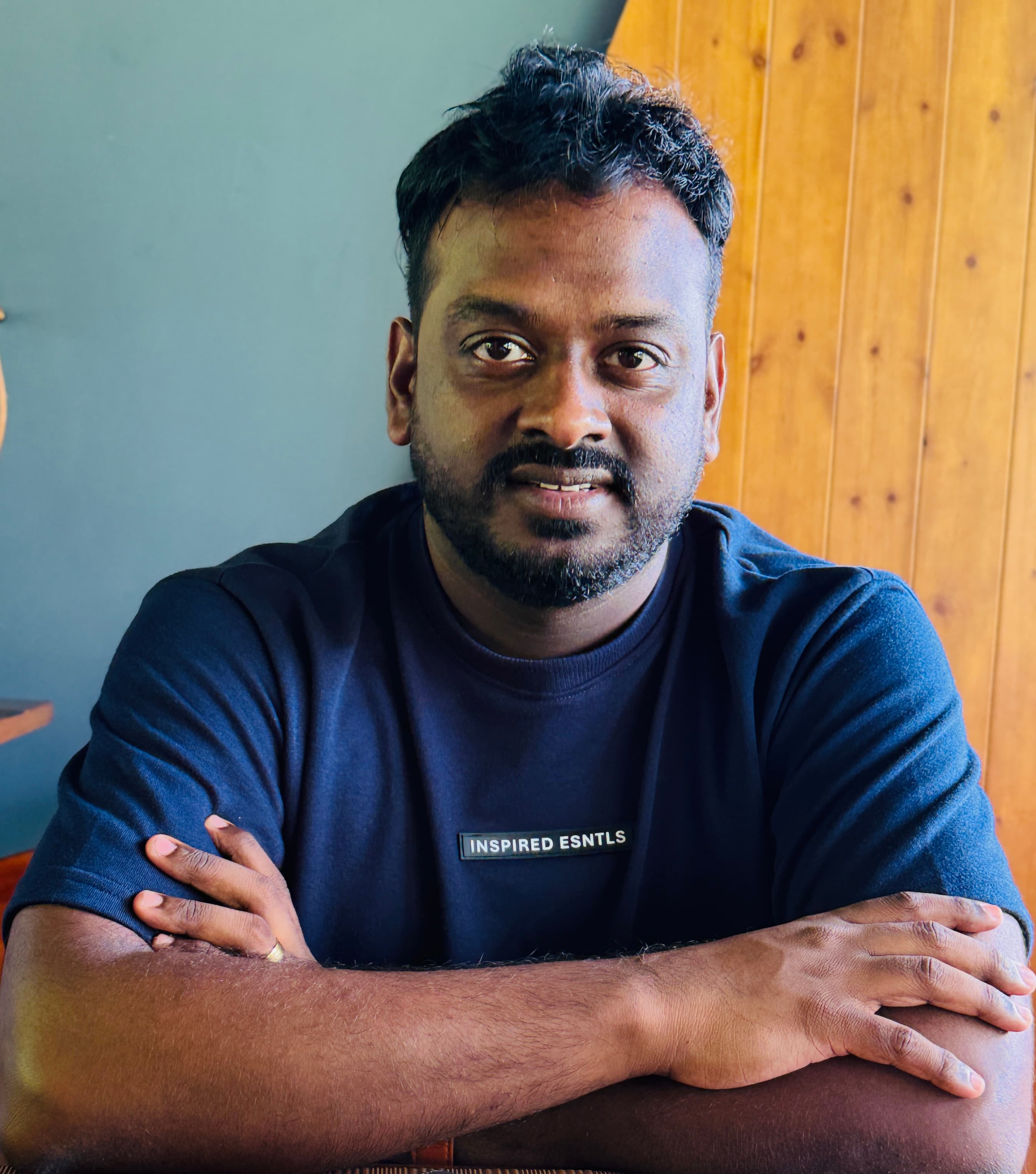 Dimuth Menikgamage avatar